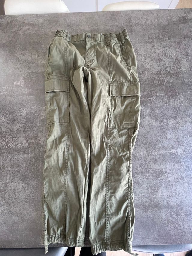 Pantalones Cargo Verdes