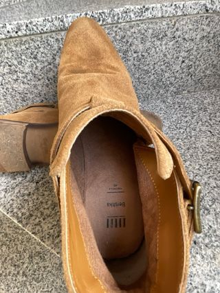 Botines Bershka ante 42