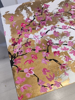 Mesita de noche flor del cerezo