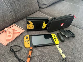 Nintendo switch edicion pokemon....vendo o cambio