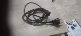 Cable para conectar torre pc