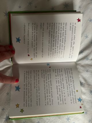 Kika Superbruja en busca del tesoro (ed. COLOR)