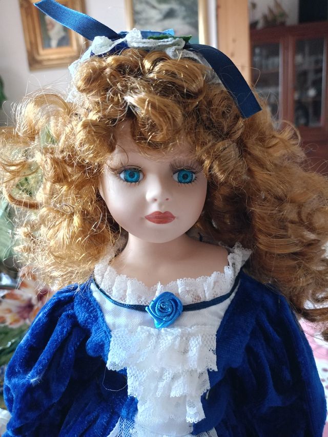 Bambola porcellana collezione Magic sun