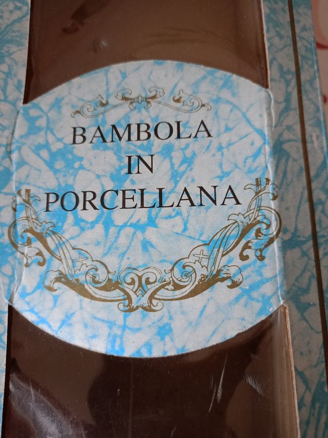 Bambola porcellana collezione Magic sun