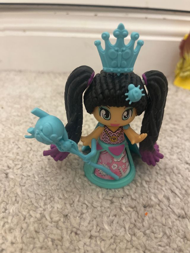 Lote 4 muñecas Pinypon Queens Mix and Match