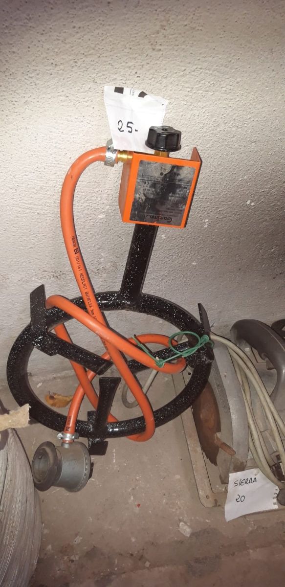 Calentador de comidas. Paellero.