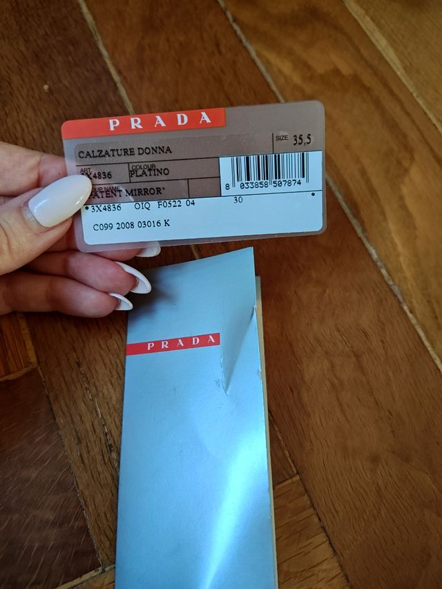 Sandalias Prada patent mirror doradas a estrenar