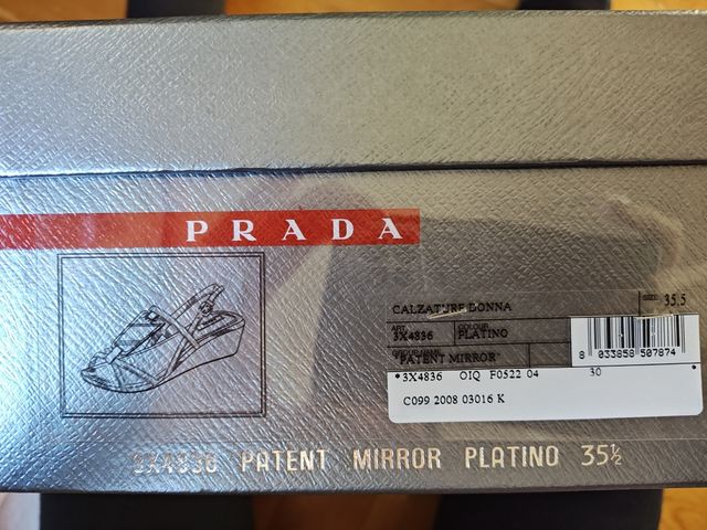 Sandalias Prada patent mirror doradas a estrenar