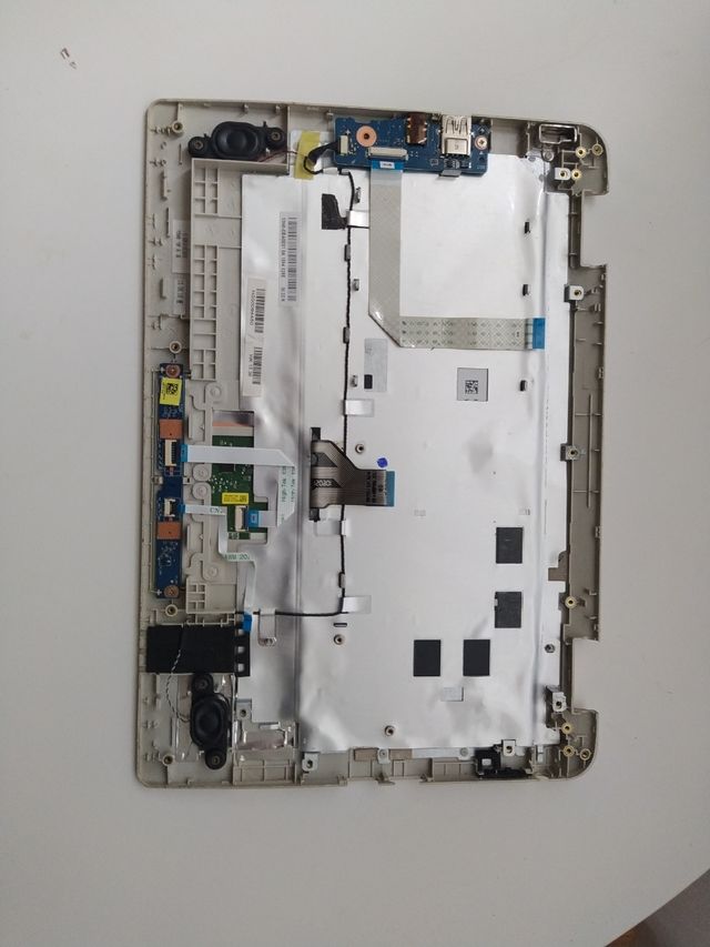 Toshiba CL10-C-102 portatile