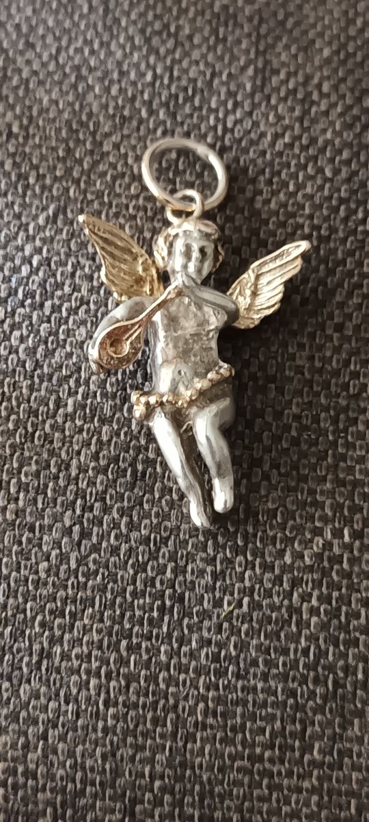 Colgante el plata de ley