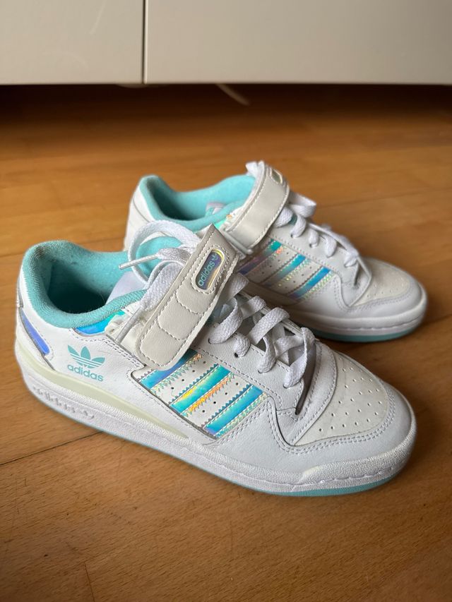 Adidas forum azules