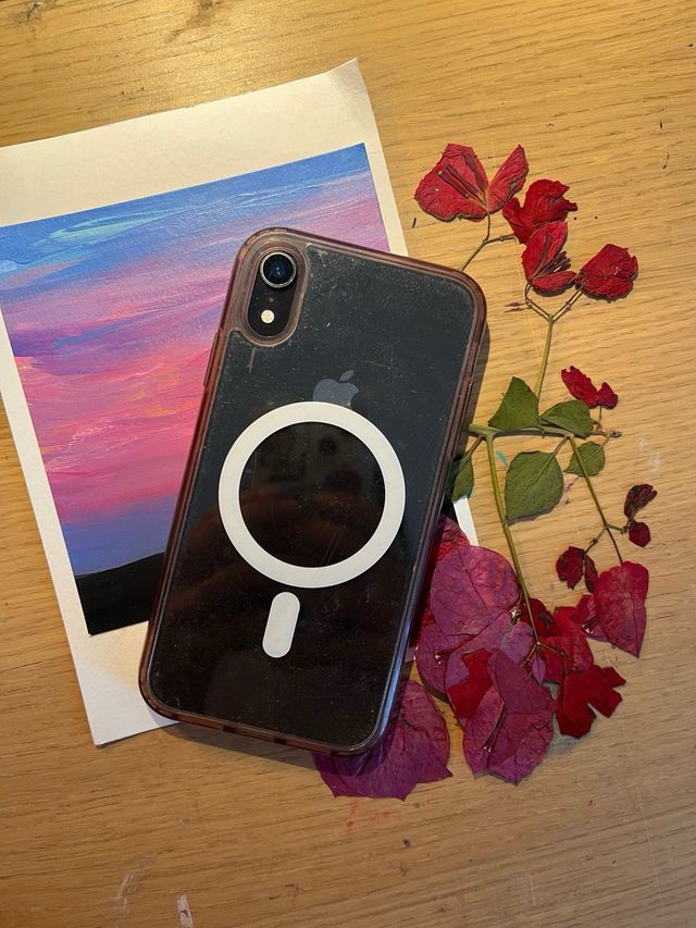 Funda imantada para carga inalámbrica Iphone XR