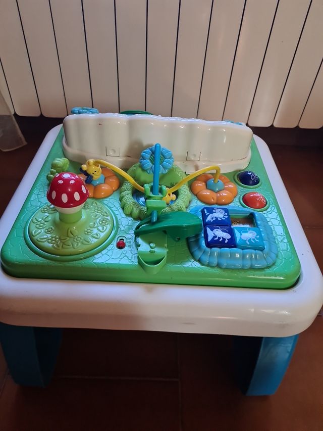 Tavolo musicale Chicco