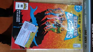 Batman y los Outsiders Cofre Completa ECC Comic