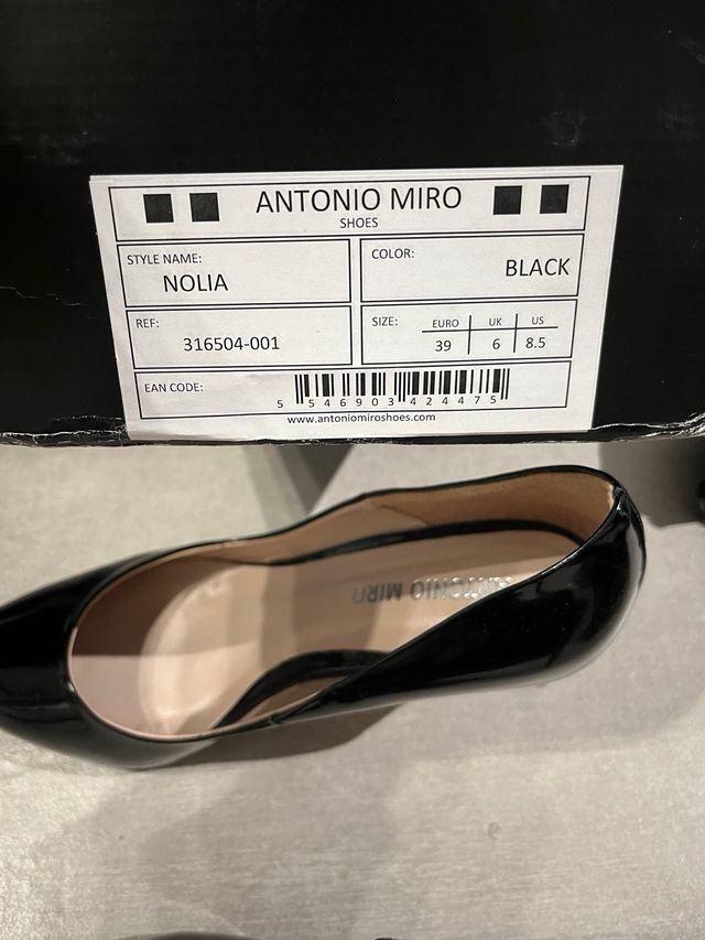 Tacones negro Antonio Miro 39