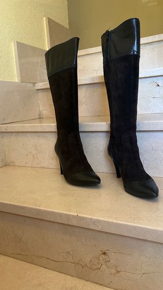 Botas altas de piel
