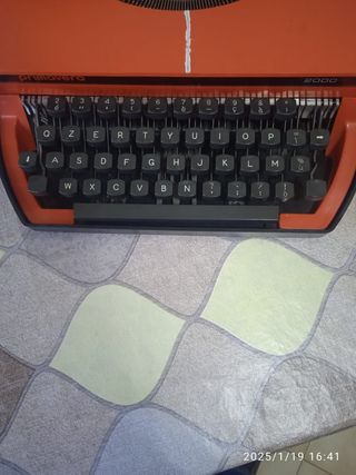 Macchina da scrivere vintage