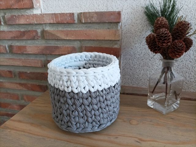 Cesta decorativa para guardar acc