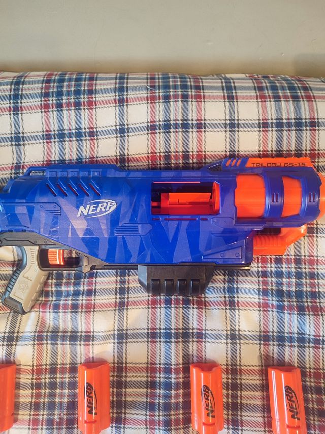 Escopeta NERF trilogy DS-15