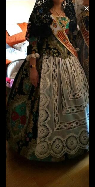 Traje  fallera completo