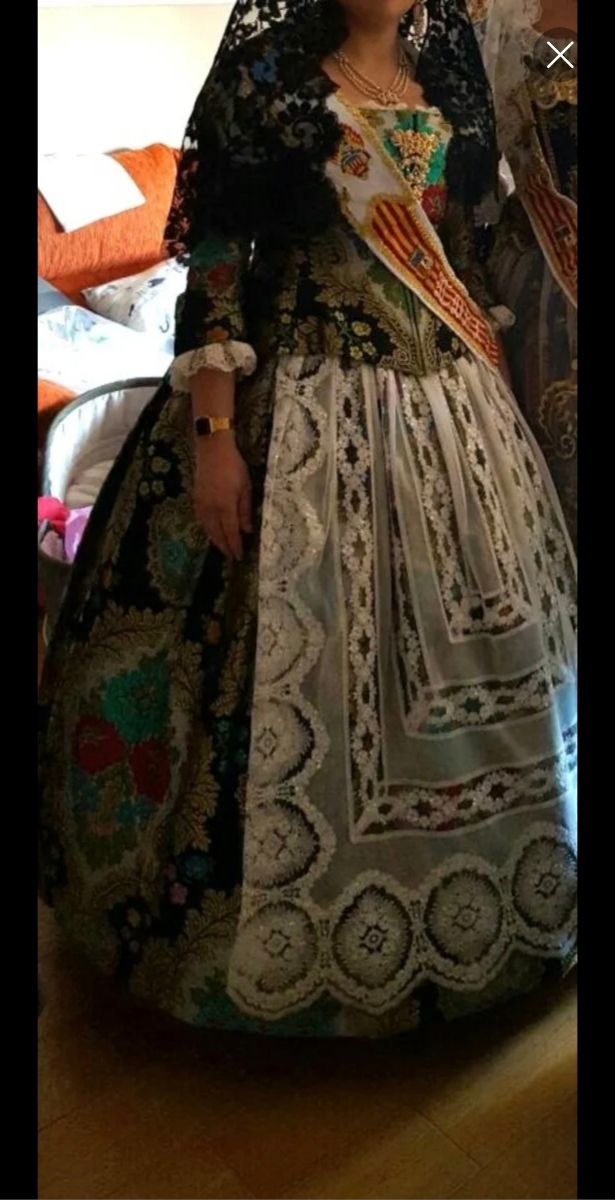 Traje  fallera completo