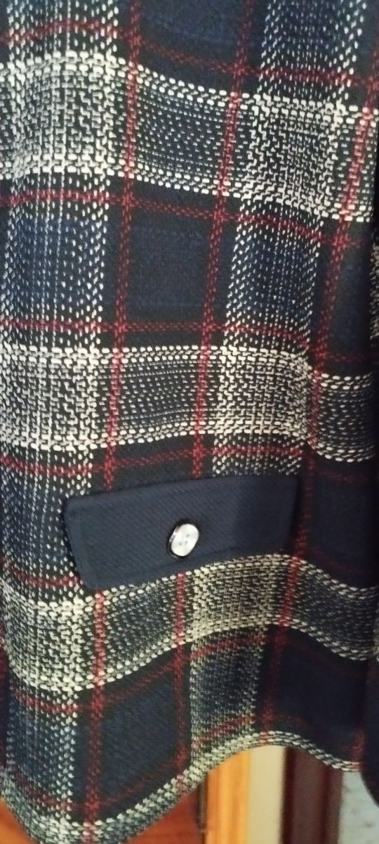 CHAQUETA DE CUADROS. XL. NUEVA.