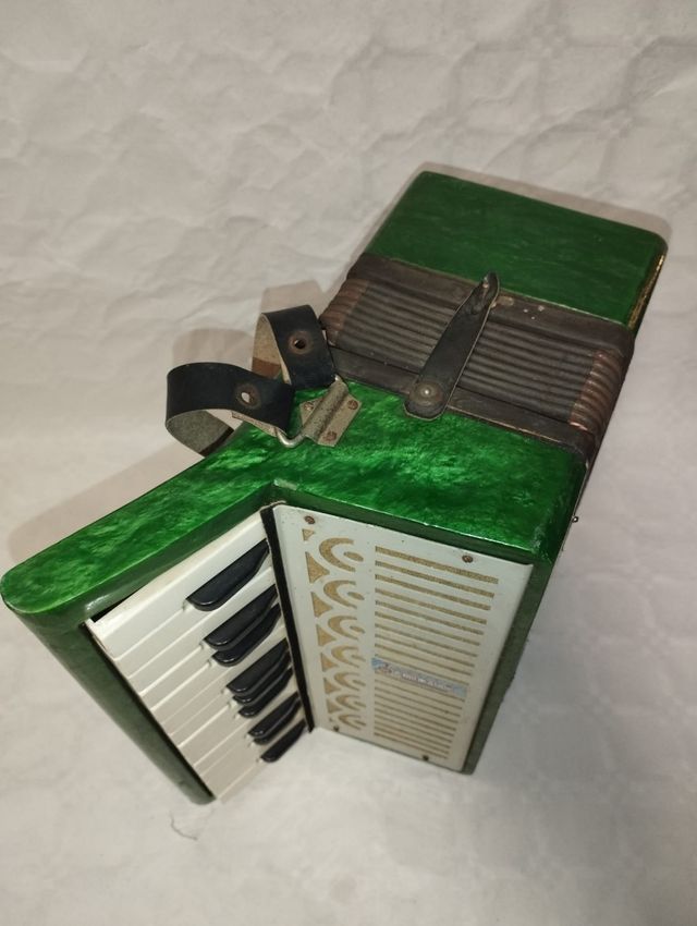 Acordeon vintage