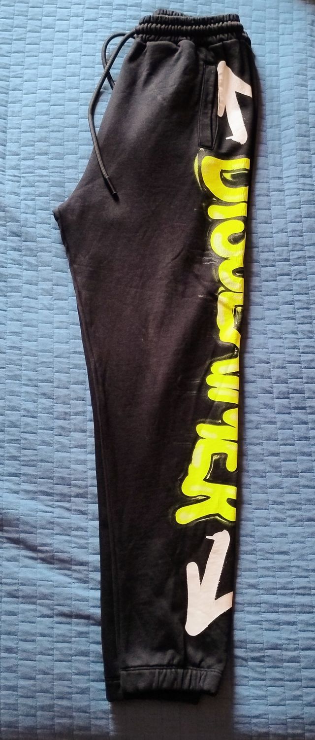 Pantaloni Disclaimer