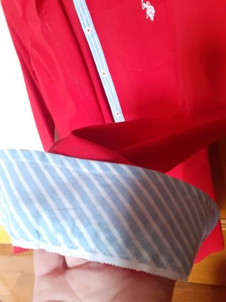 Camisa chica.