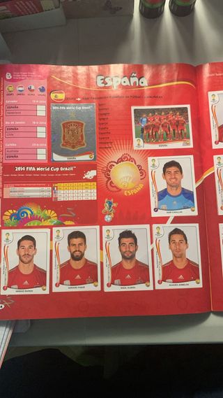Album mundial de Brasil 2014,cromos pegados 