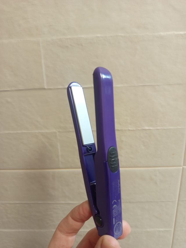 Plancha pelo viaje tamaño mini