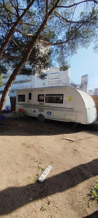 Caravana Adria Adora 5,63 PU