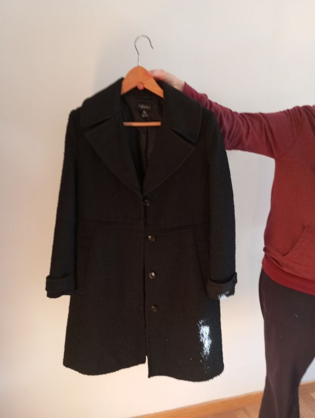 Abrigo negro de Sfera