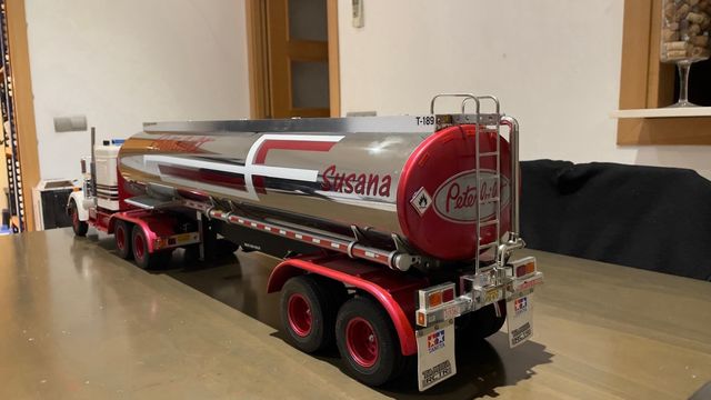 Camion tamiya 6x4 rc 1/14 único arte peterbilt