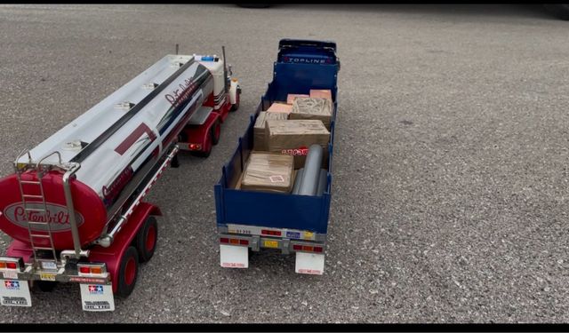 Camion tamiya 6x4 rc 1/14 único arte peterbilt