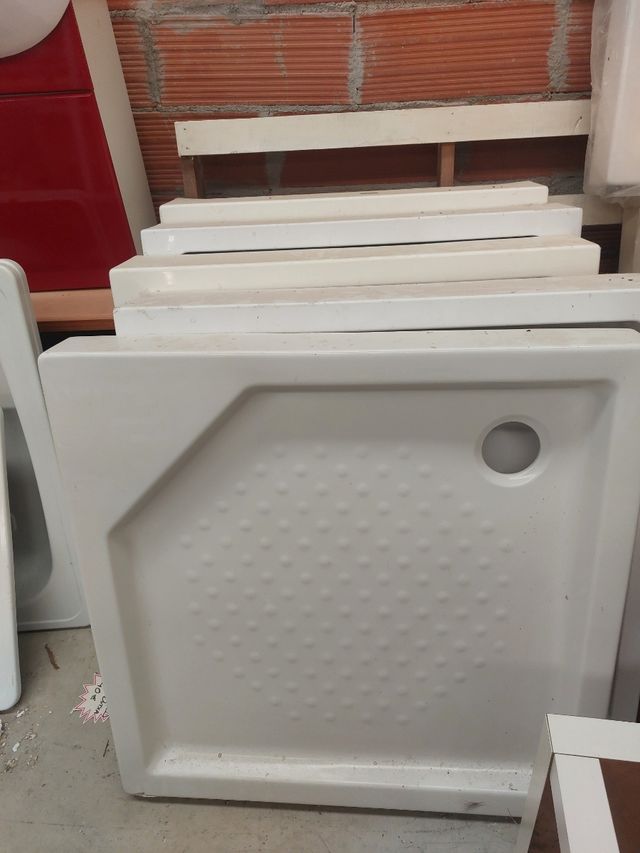 "LOTE 5  PLATOS DE DUCHA "