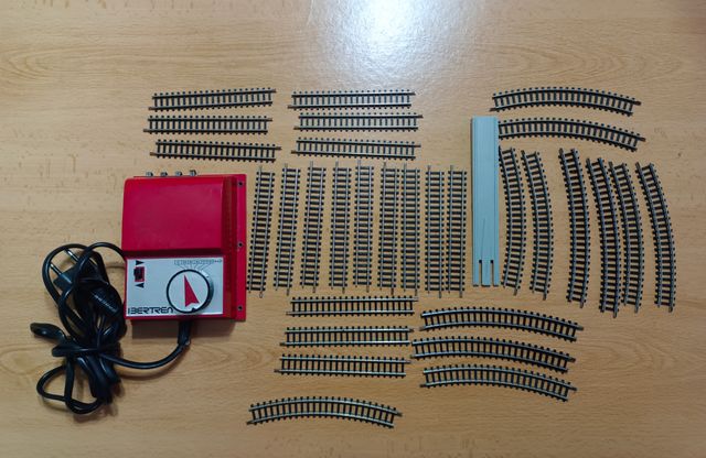 Lote vias y transformador ibertren 2n