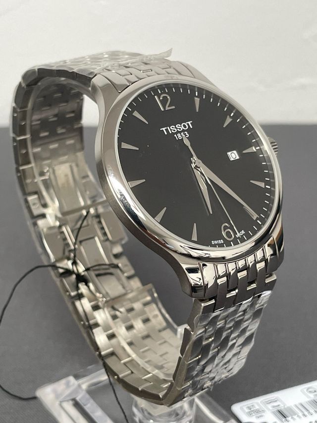 Reloj TISSOT Tradition T063.610.11.057.00 *Nuevo*