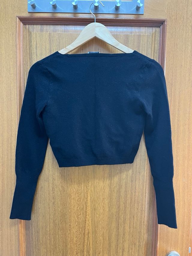 Bolero preto tamanho S