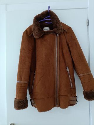 Cazadora ante marron
