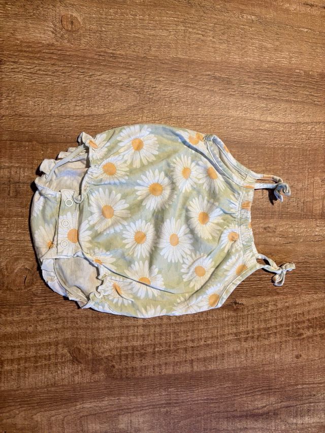 Body verano HandM para bebés de 2 a 4 meses