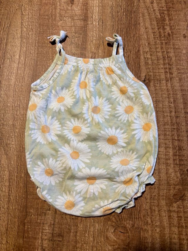 Body verano HandM para bebés de 2 a 4 meses