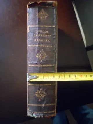 Libro antiguo Universidad Dublín 1866