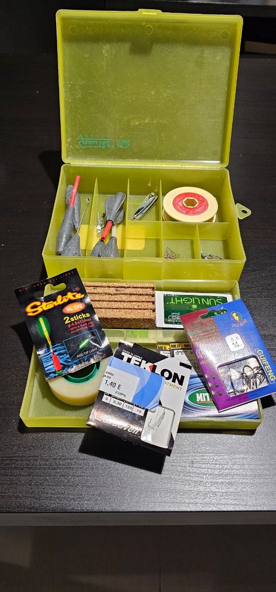 Caja & Artículos de pesca