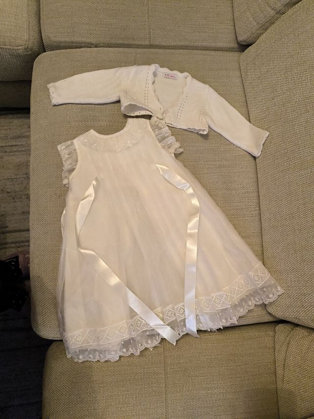Vestido y chaqueta bautizo
