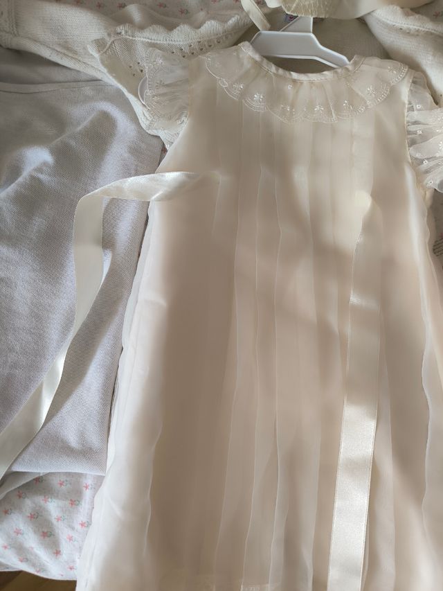 Vestido y chaqueta bautizo