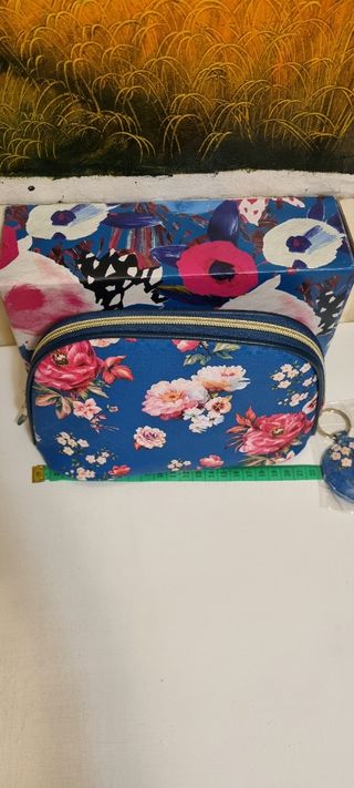 Beauty case da viaggio floreale 
