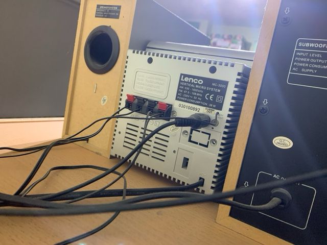 Minicadena HiFi Lenco