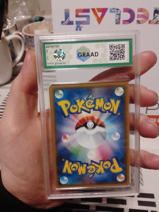 POKEMON CHARIZARD HOLO GRAAD 9 JPN
