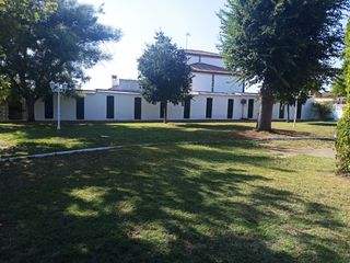 Casa de campo con piscina